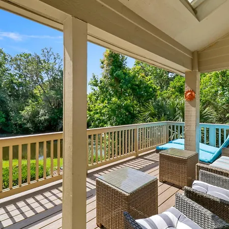 3318 Lake Forest - Host2Coast